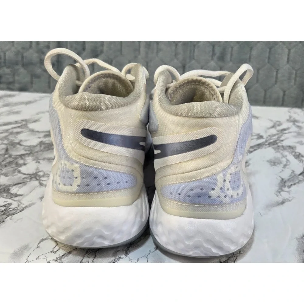 Nike KD Trey 5 VIII Kevin Durant CK2089-100‎ White Basketball Shoes Mens Size 6Y